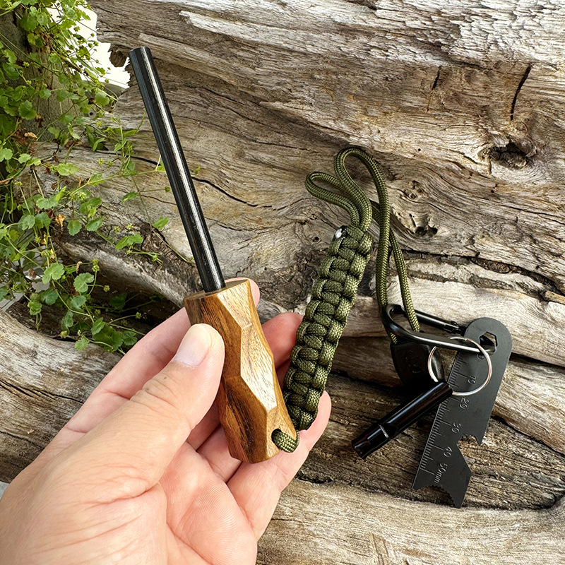 Nowy zapalnik ognia na kamień  – Fire Starting Kit recenzja i cena